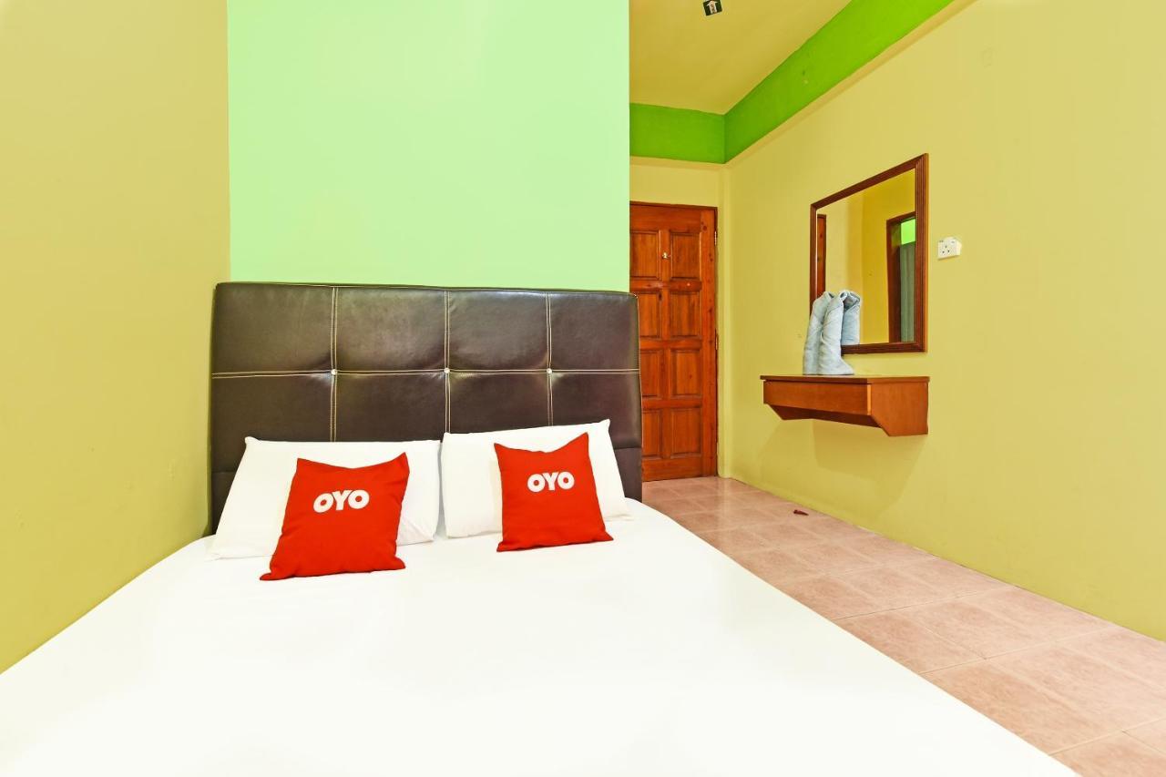 Oyo 90565 Teresek View Motel Kuala Tahan Exterior foto